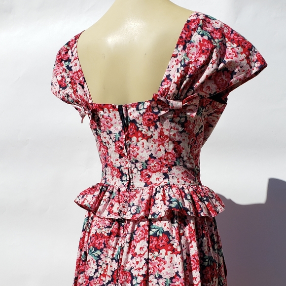 vintage laura ashley floral dress